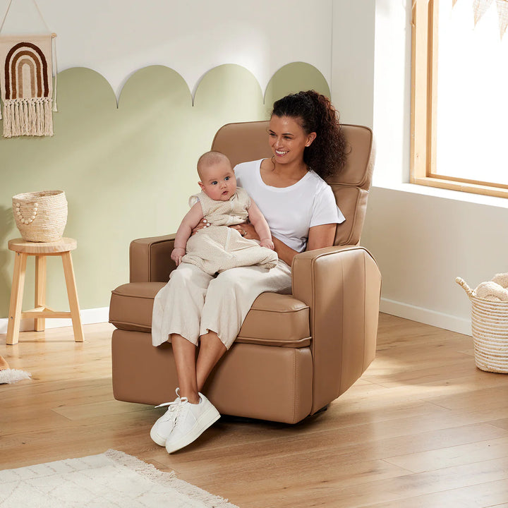 iL Tutto Leo Electric Glider Recliner in Palomino Leather