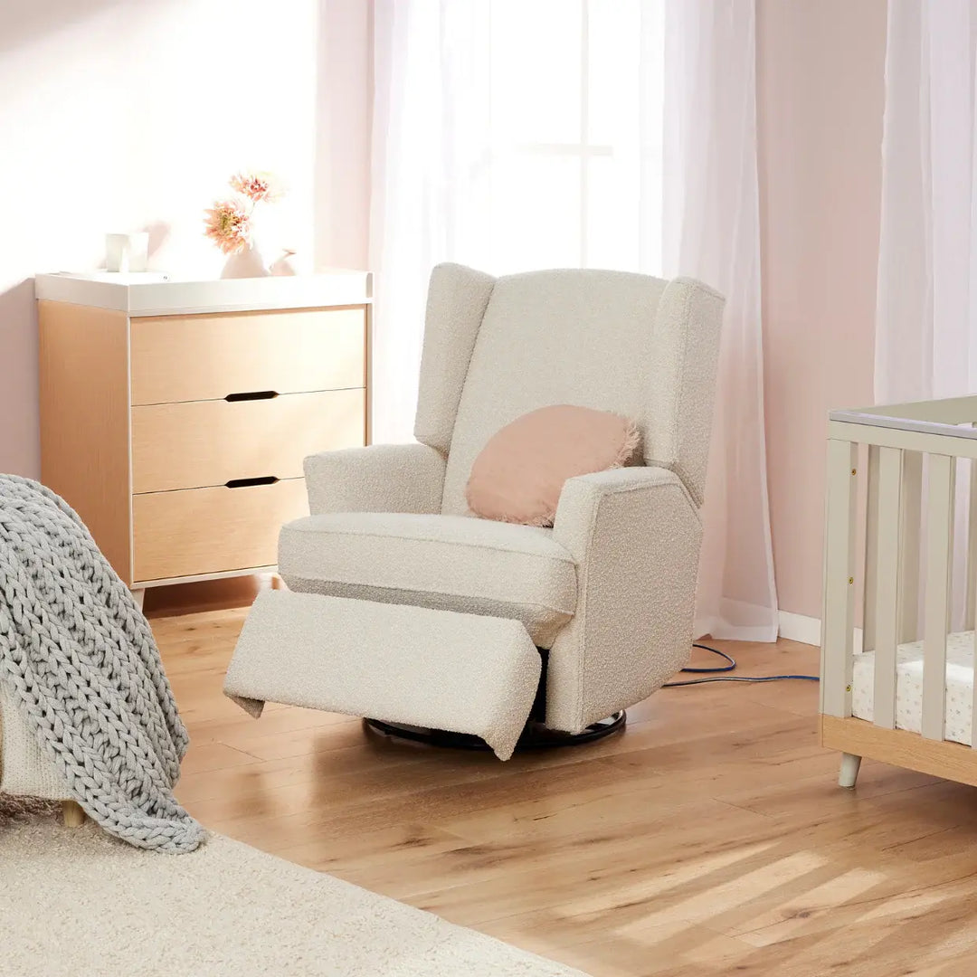 Il Tutto Chelsea Electric Recliner - Vanilla Boucle