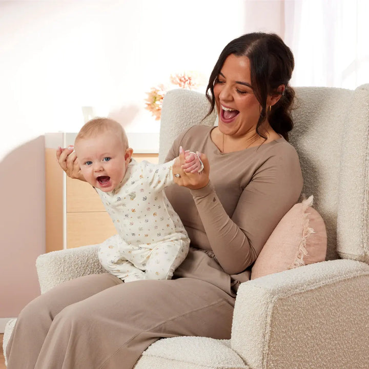Il Tutto Chelsea Electric Recliner - Vanilla Boucle