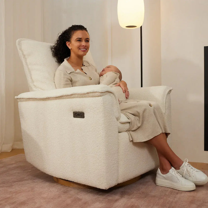Il Tutto Louie Electric Recliner Glider Nursery Chair in Coconut Teddy