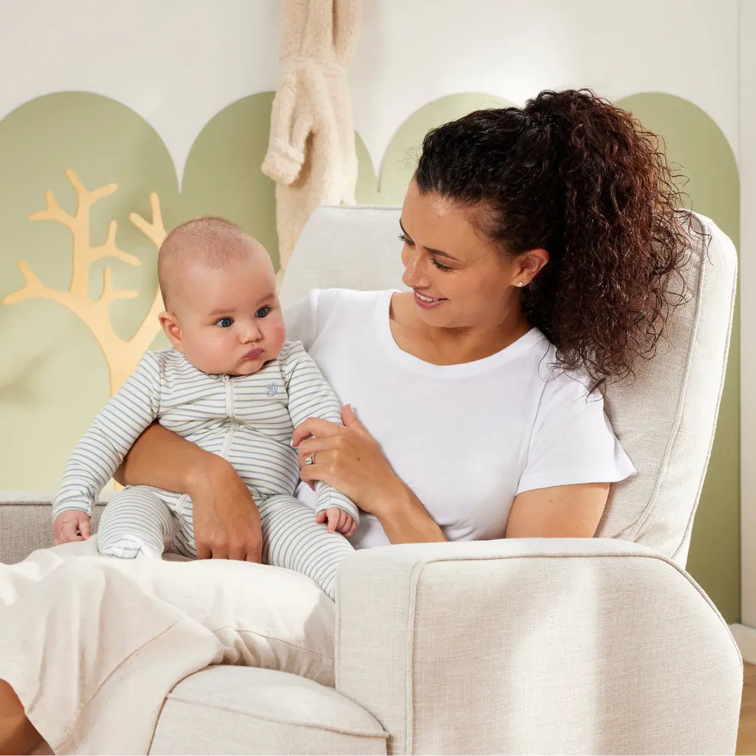 Il Tutto Quinn Electric Recliner Glider Nursery Chair - Egg Shell