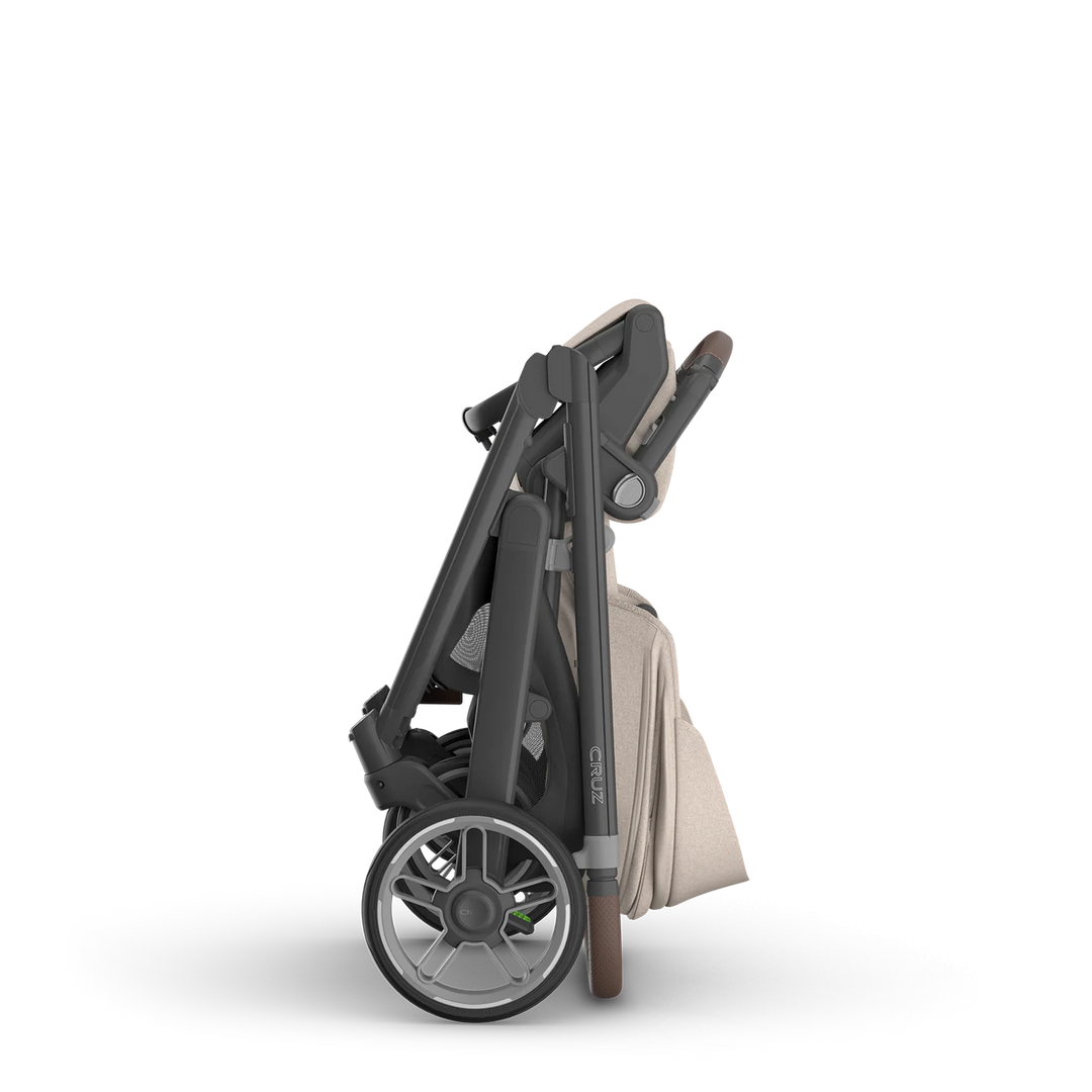 UPPAbaby Cruz V3 Pram - Ada(Sandstone/Chestnut leather)