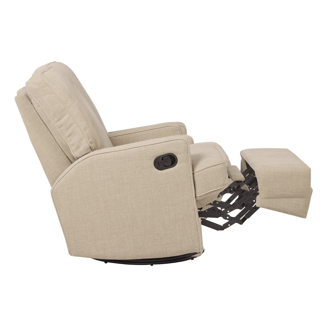 Il Tutto Quinn Recliner Glider Nursery Chair in Latté