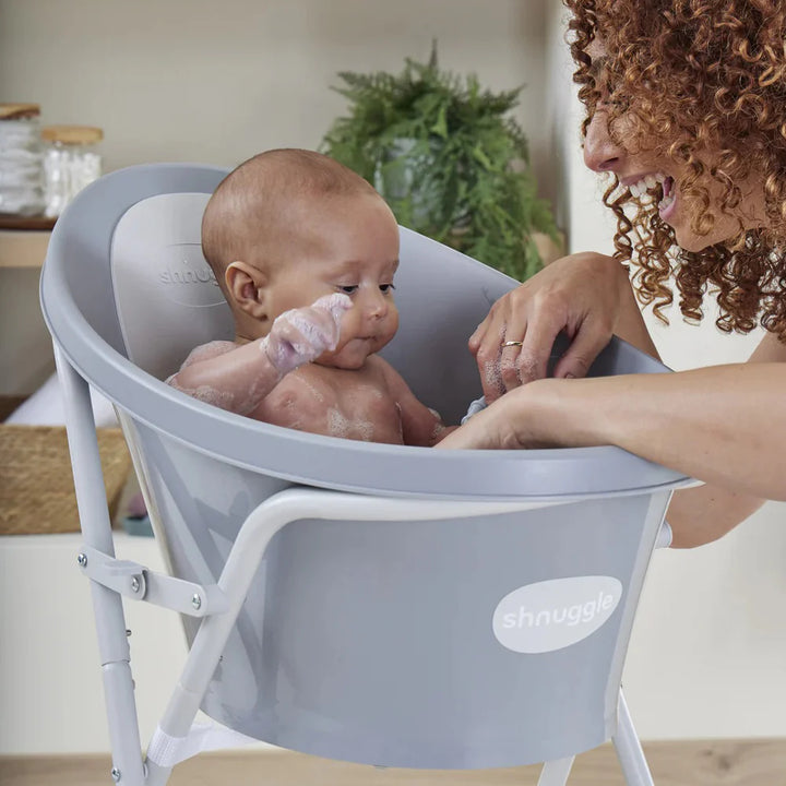 Shnuggle Baby Bath With Plug Pebble Grey