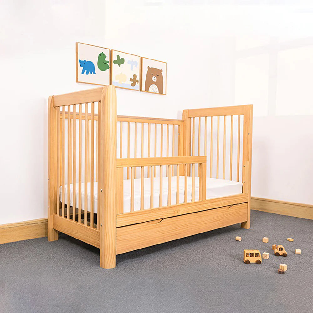 Sweet Pea Ollie Cot incl Toddler rail and drawer