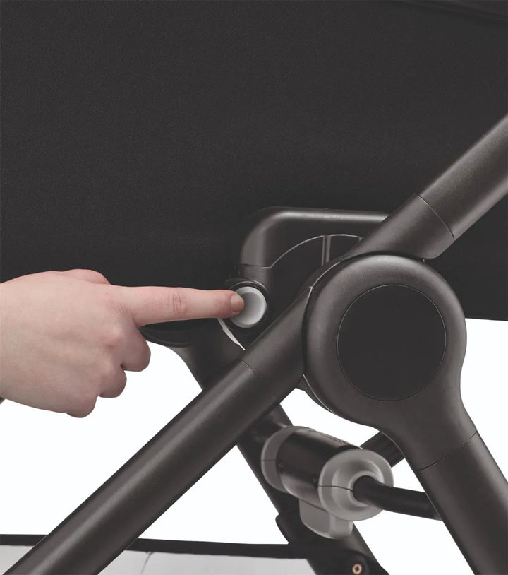 Maxi Cosi Oxford Stroller and Oria Bassinet
