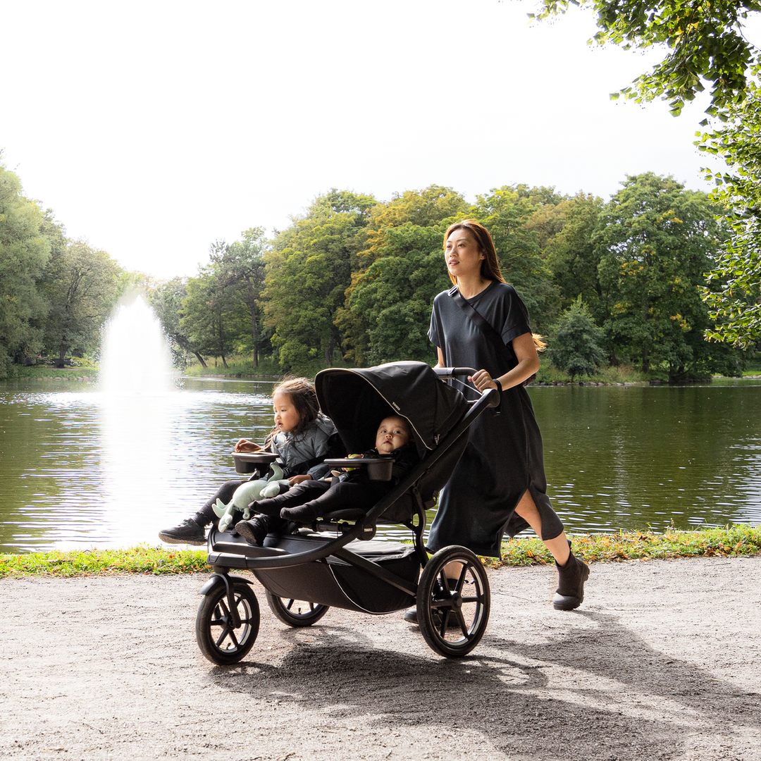 Thule Urban Glide 3 double stroller black magnetic buckle (NEW)