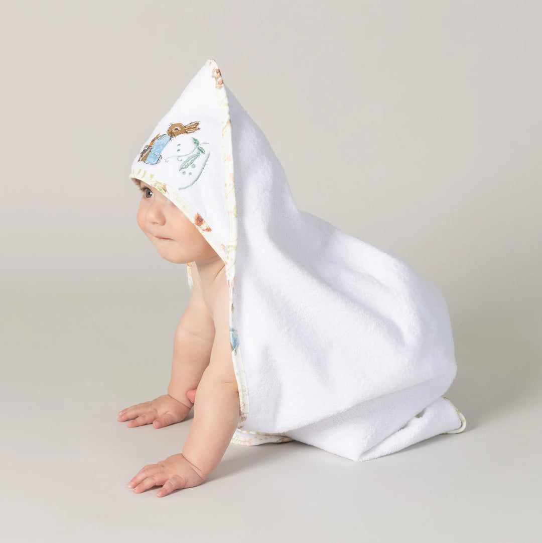 Bubba Blue Peter Rabbit & Benjamin Bunny Hooded Towel