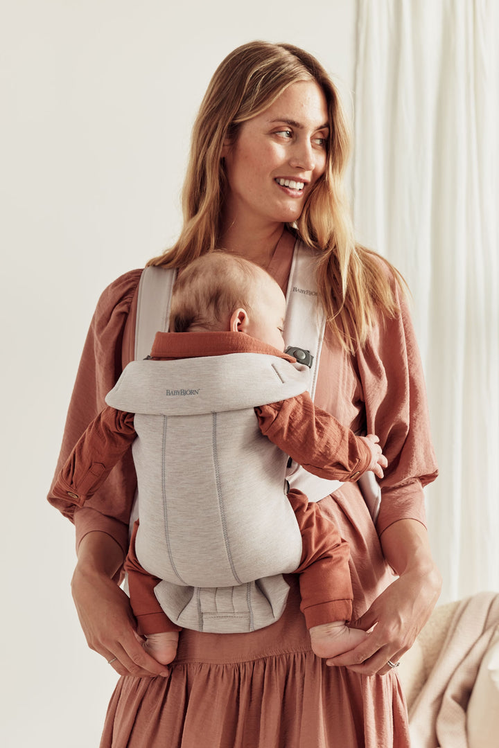BabyBjorn Baby Carrier Mini - 3D Jersey, Light beige