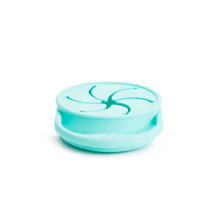 Munchkin C’est Silicone Snack Catcher w/ Lid (Mint)