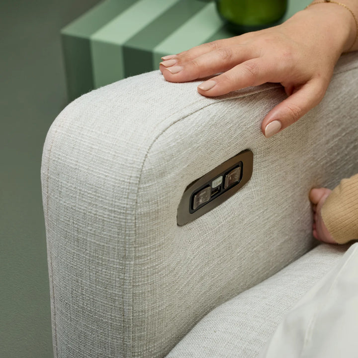 Il Tutto Henry Plus Massage & Heat Nursing Chair in Eggshell