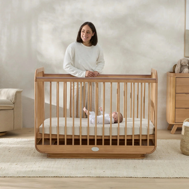 iL Tutto Ollie Sustainable Timber Cot in Natural