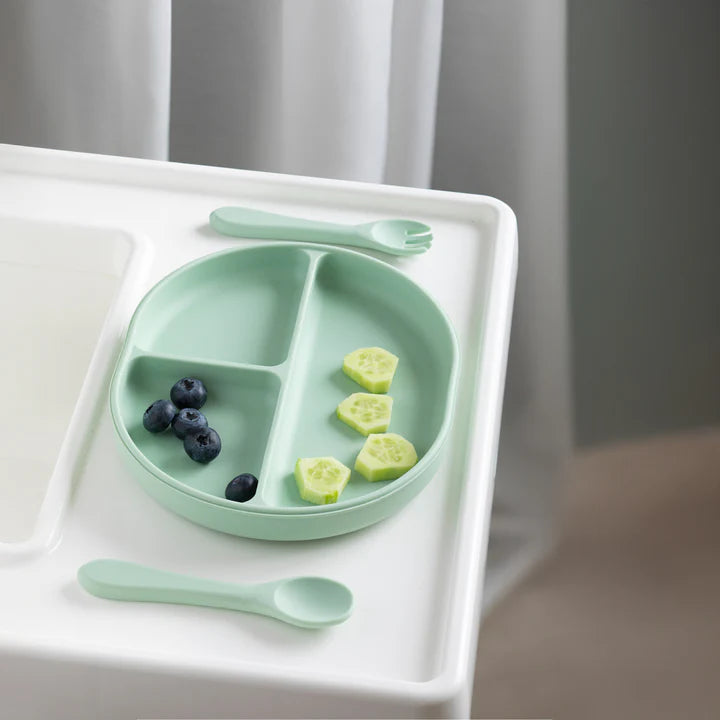 Playground by Living Textiles Silicone Feeding Set- Light Sage