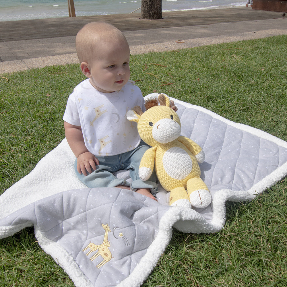 Noah the Giraffe Knitted Toy
