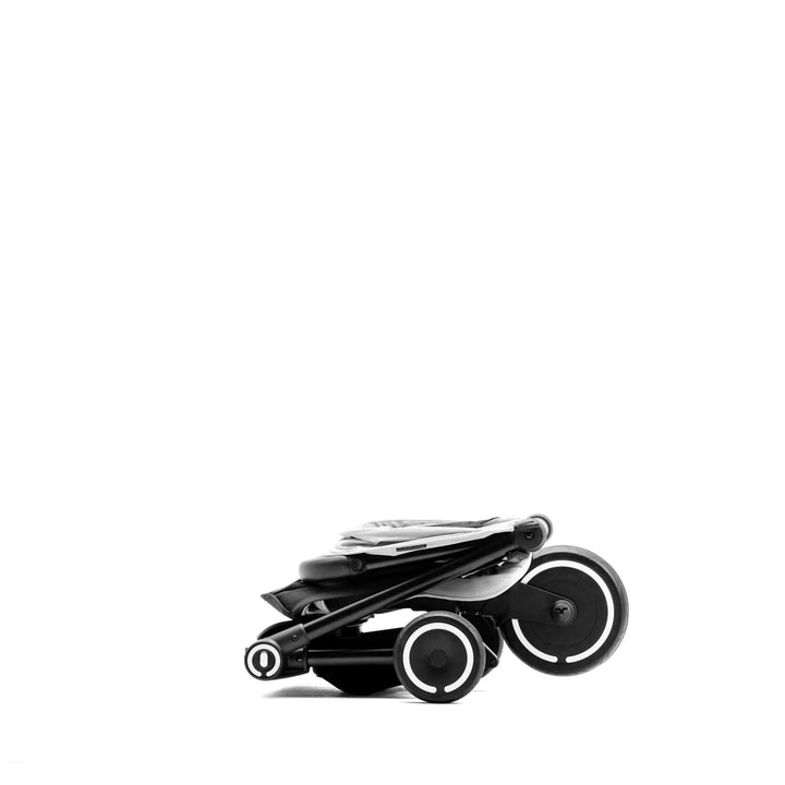 SmarTrike Traveler Four In One Convertible Stroller - Off White