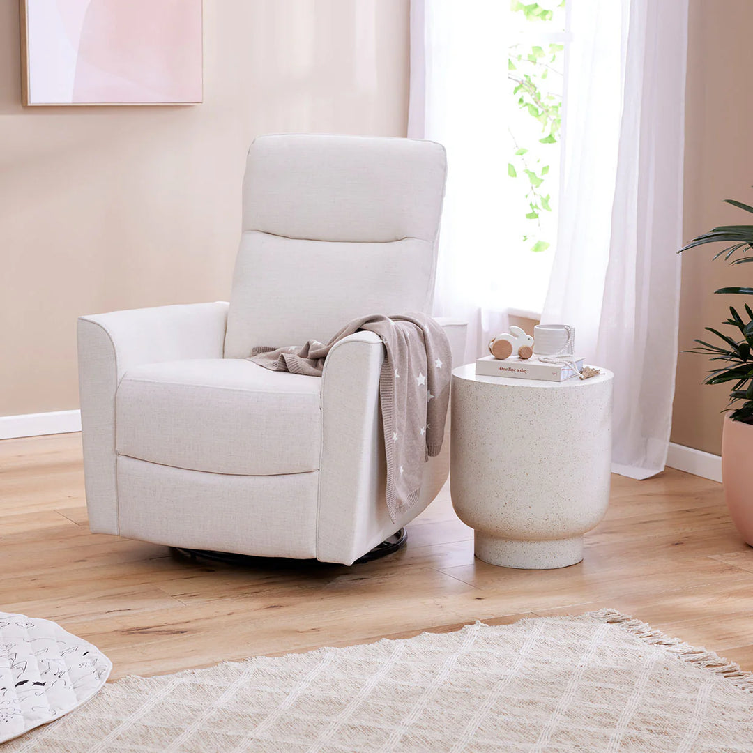 iL Tutto Felix Recliner Glider Nursery Chair in Sea Shell