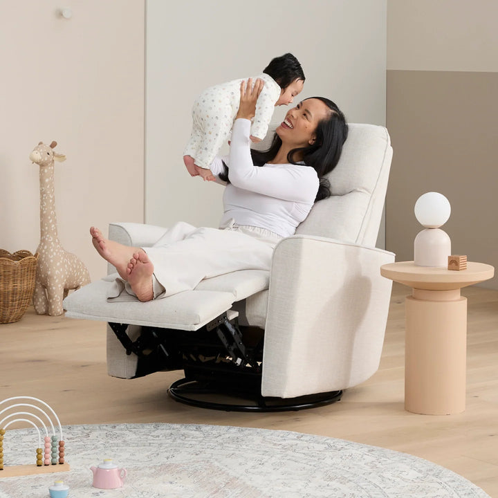 iL Tutto Felix Electric Recliner Glider Chair with USB in Eggshell