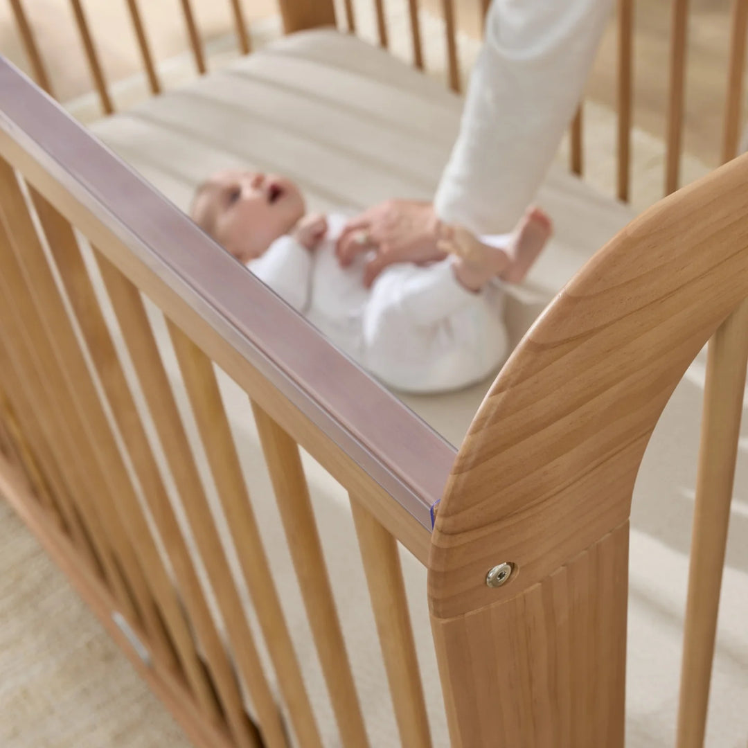 iL Tutto Ollie Sustainable Timber Cot in Natural