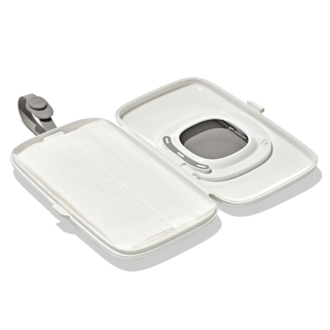 OXO TOT ON-THE-GO WIPES DISPENSER - DRIZZLE