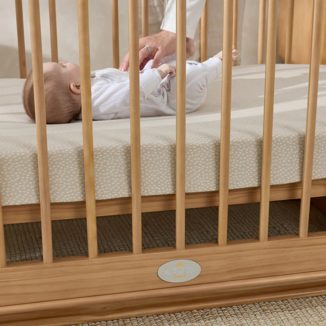 iL Tutto Ollie Sustainable Timber Cot in Natural