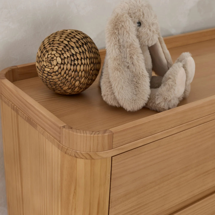 iL Tutto Theo Sustainable Timber Chest & Changer in Natural