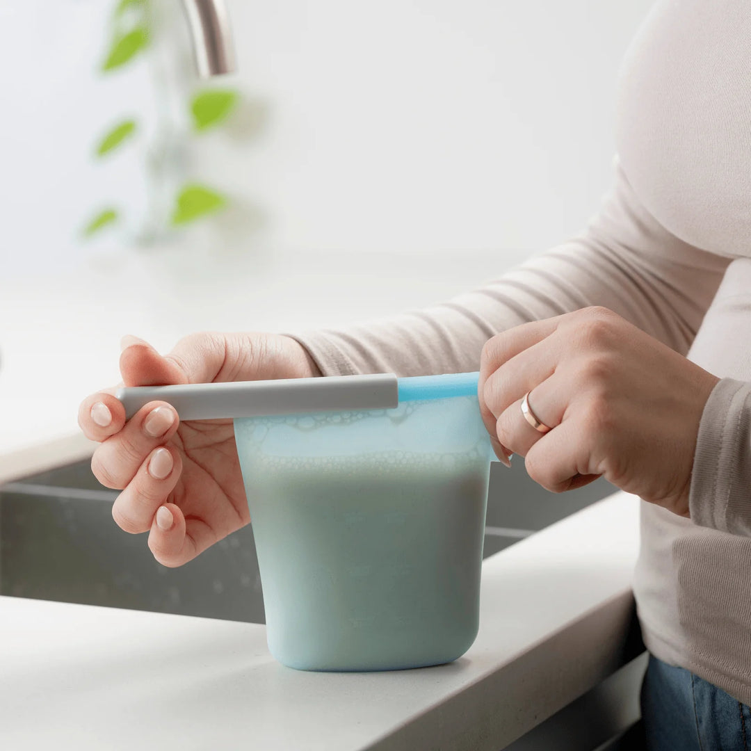 NEW BEGINNINGS SILICONE STORAGE BAGS 4pk