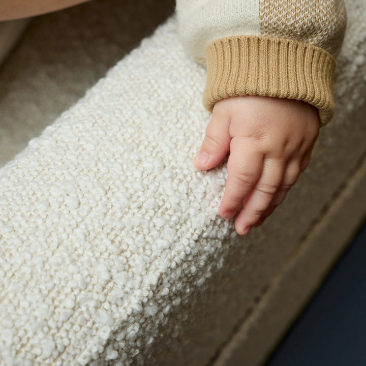 Il Tutto Henry Plus Massage & Heat Nursing Chair in Vanilla Bouclé