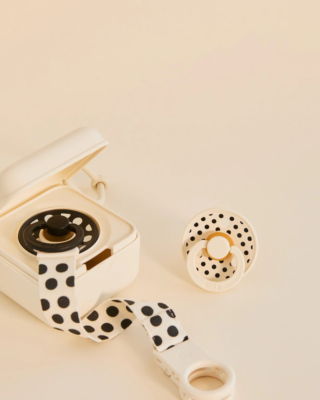 BIBS Pacifier Box, Polka - Ivory/Black