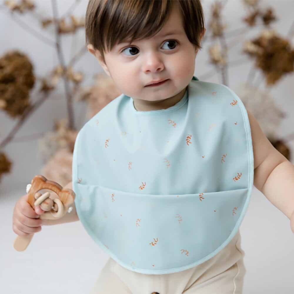 Snuggle Bib Waterproof Sprout