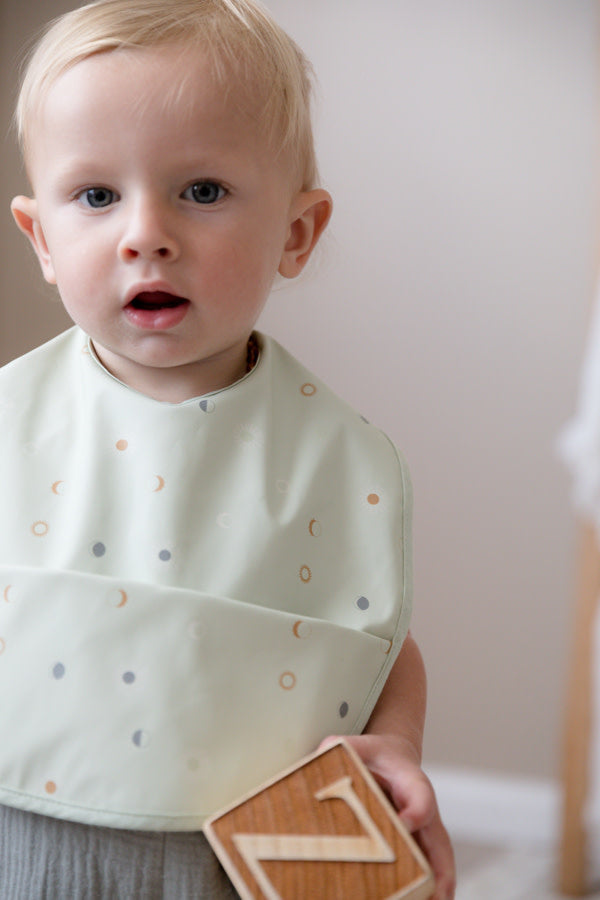 Snuggle Bib Waterproof-Starlight