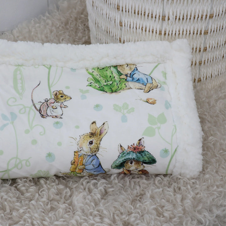 Bubba Blue Peter Rabbit & Benjamin Bunny Fleece Cuddle Blanket