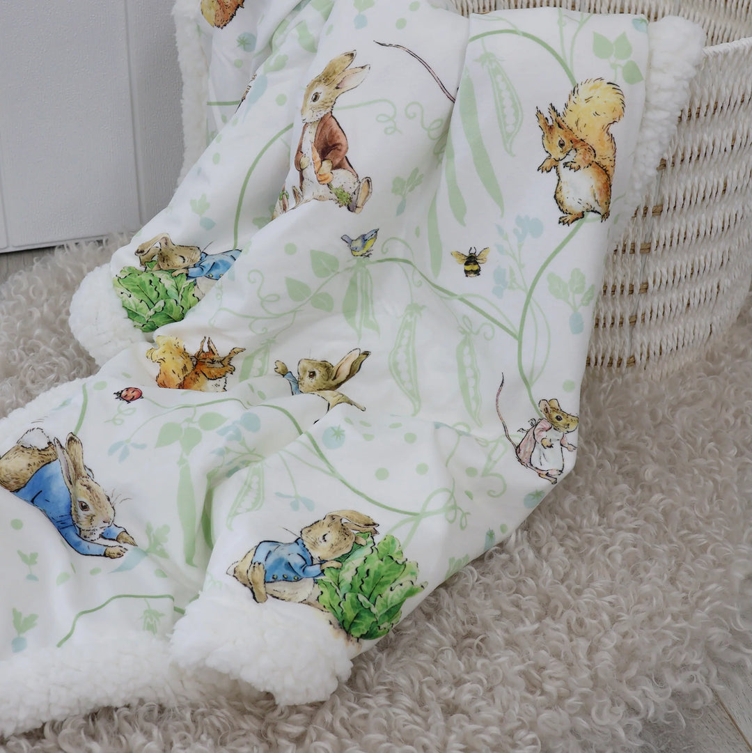 Bubba Blue Peter Rabbit & Benjamin Bunny Fleece Cuddle Blanket