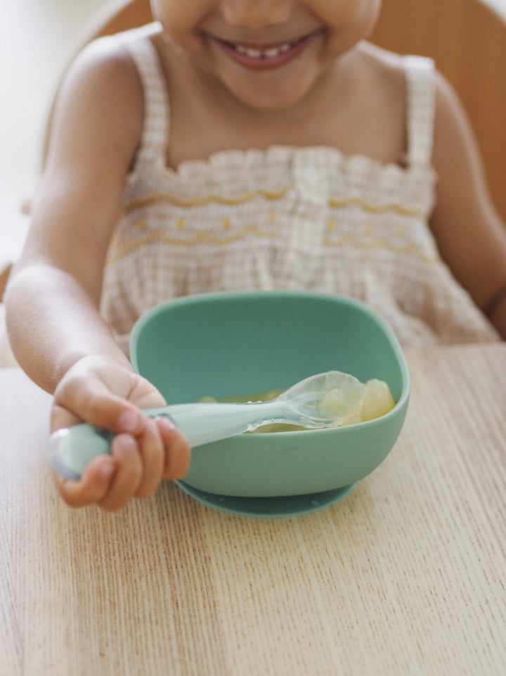 BEABA SILICONE SUCTION BOWL - SAGE GREEN