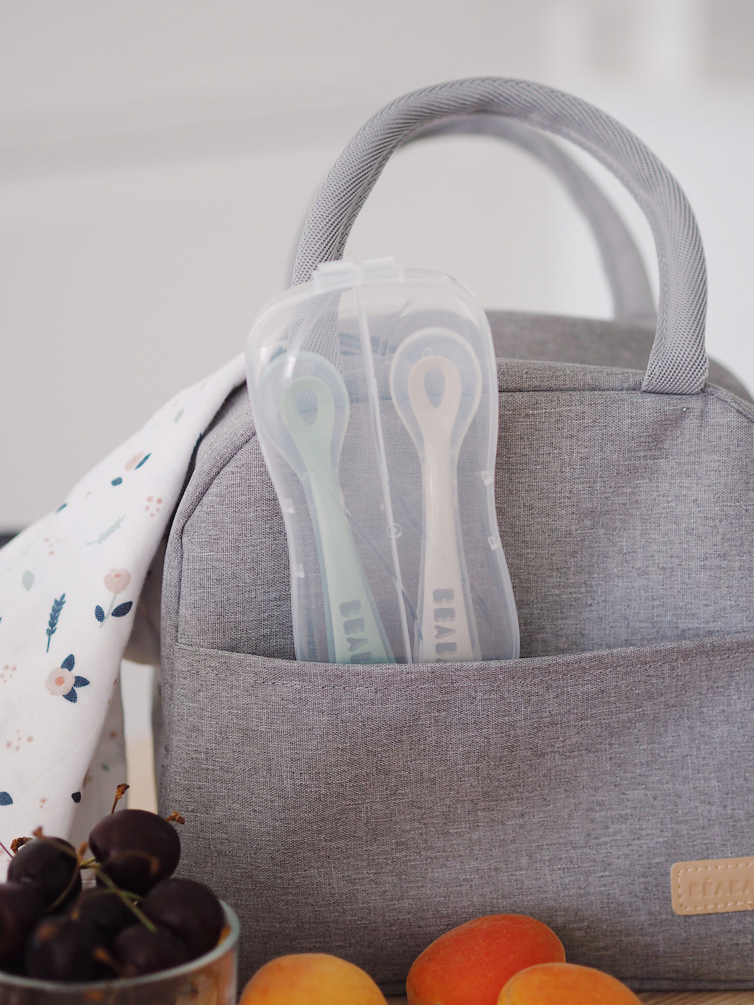 Beaba 2nd Stage Soft Silicone Spoon with case - Velvet Grey/Sage Green