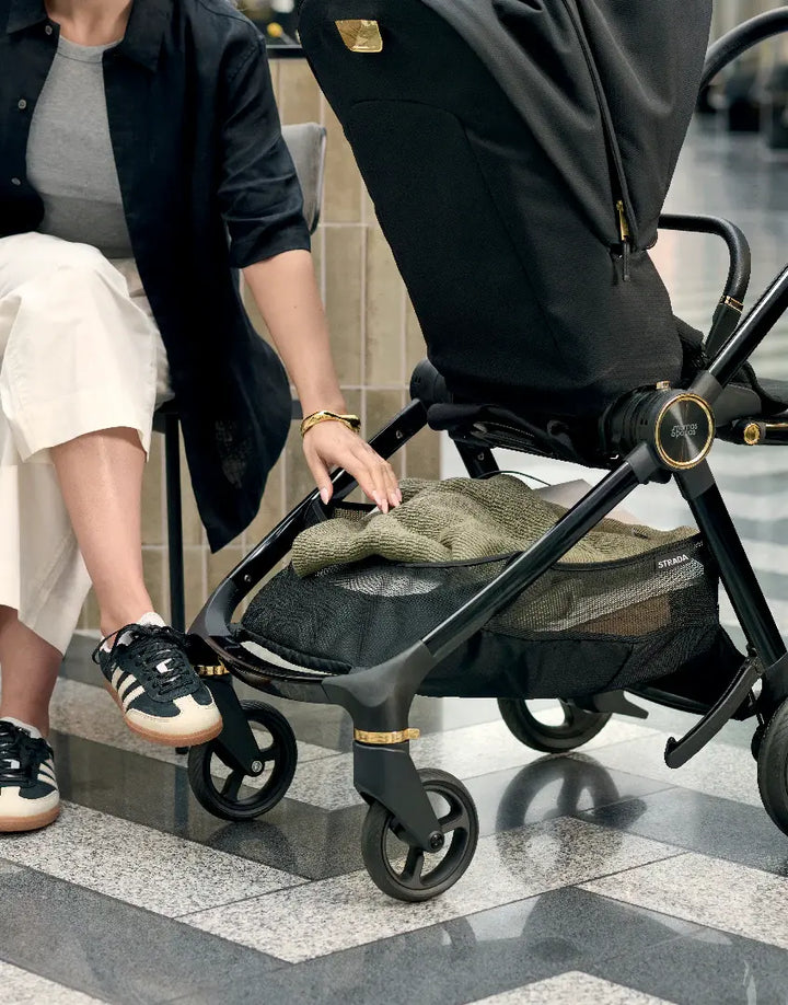 Mamas & Papas Strada Pram-Black Diamond