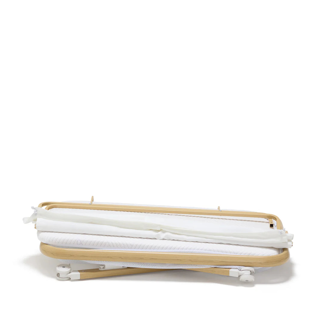 BabyRest Alfie2 Bedside Bassinet - White/Natural