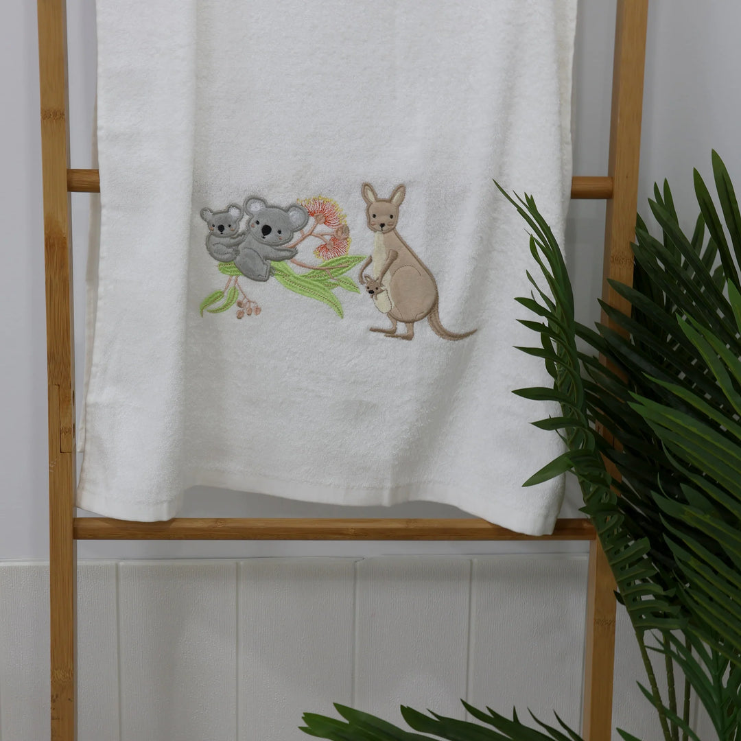 Bubba Blue Aussie Animals Bath Towel