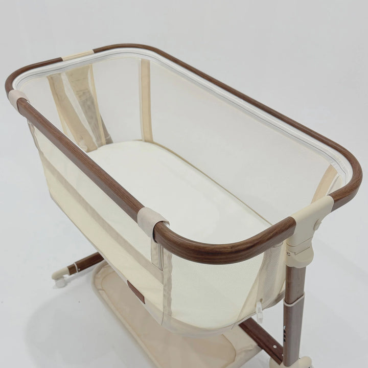 Babystudio Dream Glider Bedside Sleeper – Auto Motion Bassinet | Wood Grain