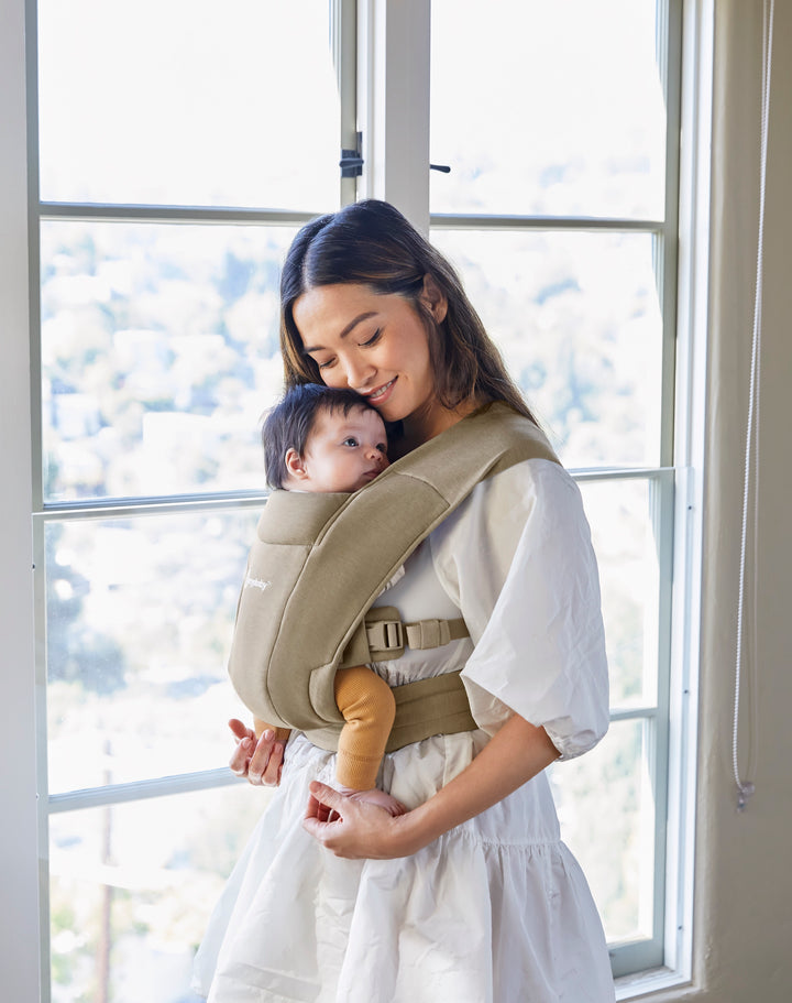 Ergobaby Embrace Newborn Carrier - Soft Olive