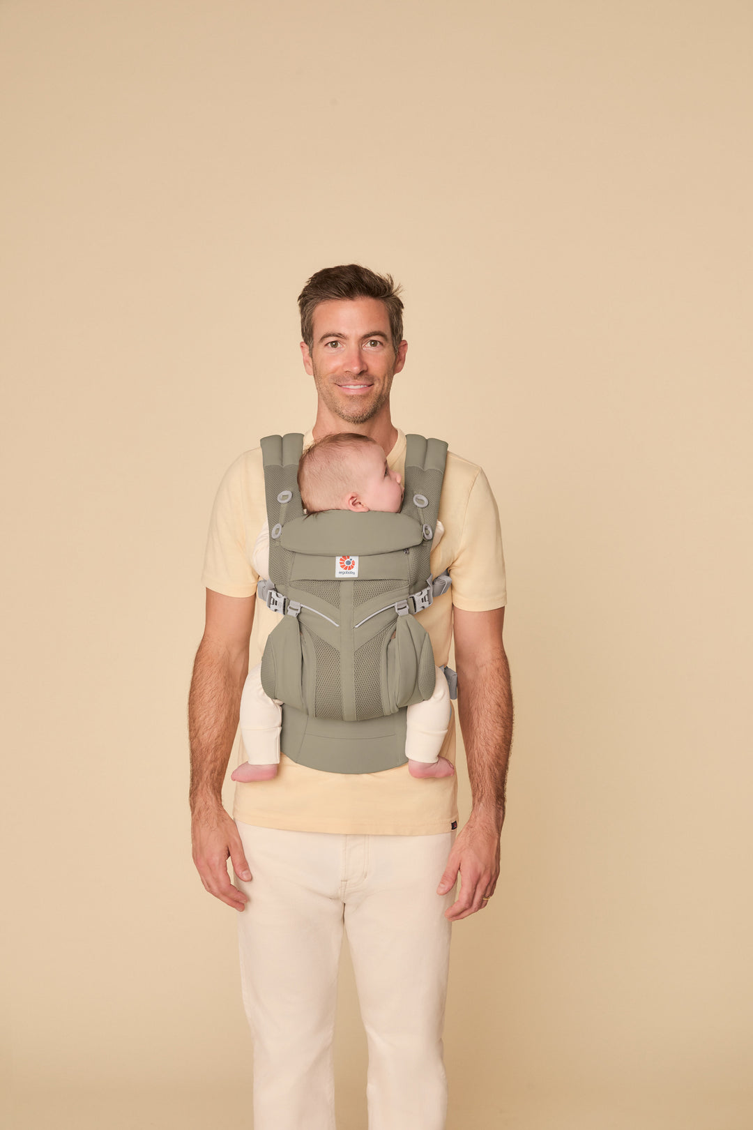 ERGOBABY OMNI CLASSIC MESH CARRIER - SOFT OLIVE