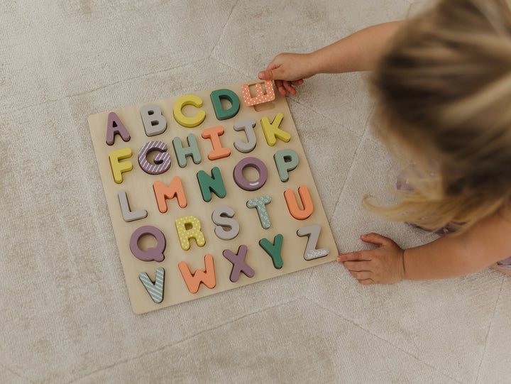 BUBBLE WOODEN ALPHABET PUZZLE