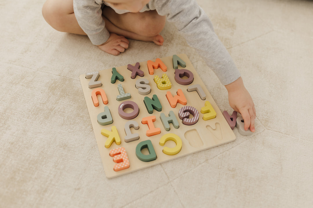 BUBBLE WOODEN ALPHABET PUZZLE