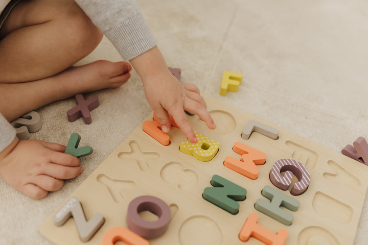 BUBBLE WOODEN ALPHABET PUZZLE
