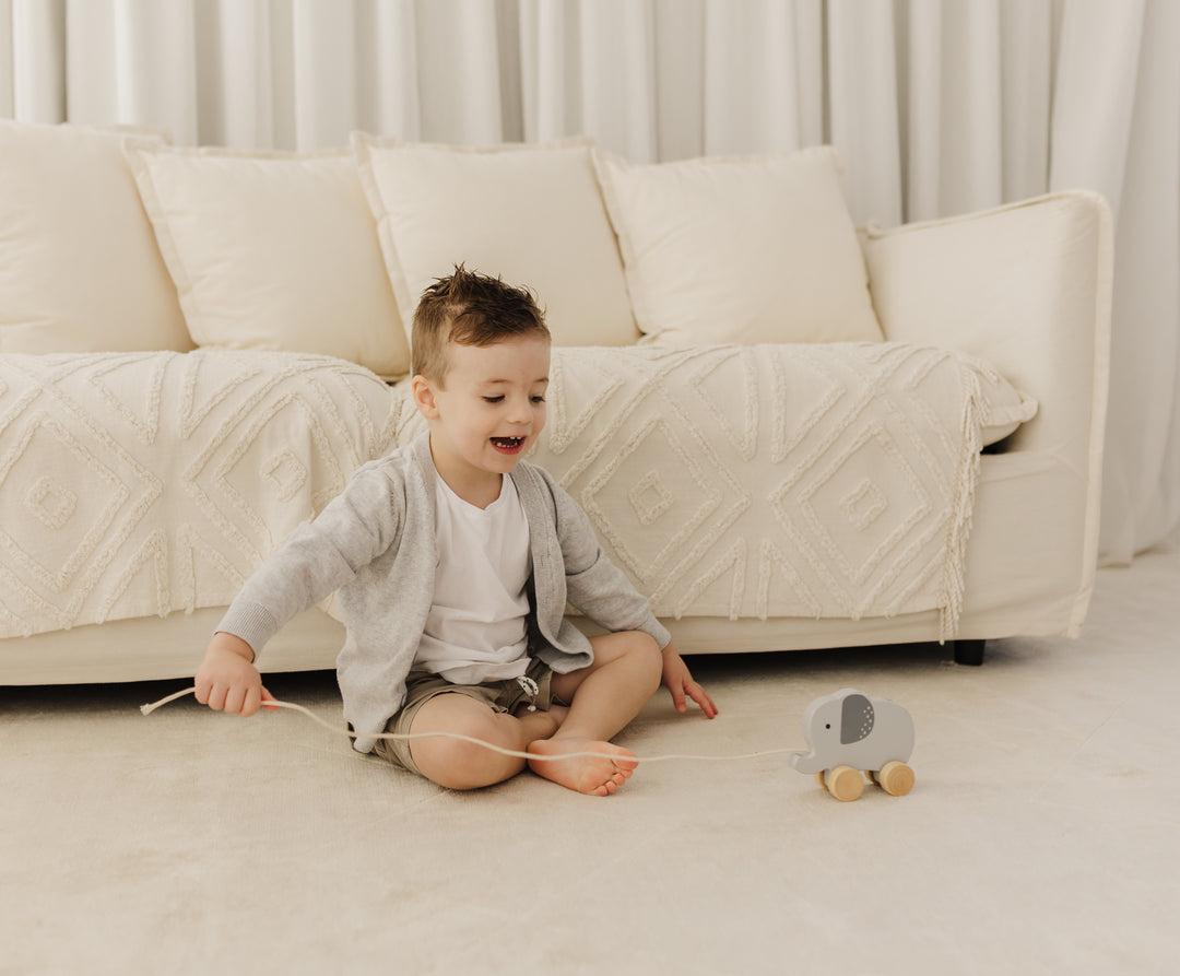 BUBBLE WOODEN ELEPHANT PULL ALONG TOY