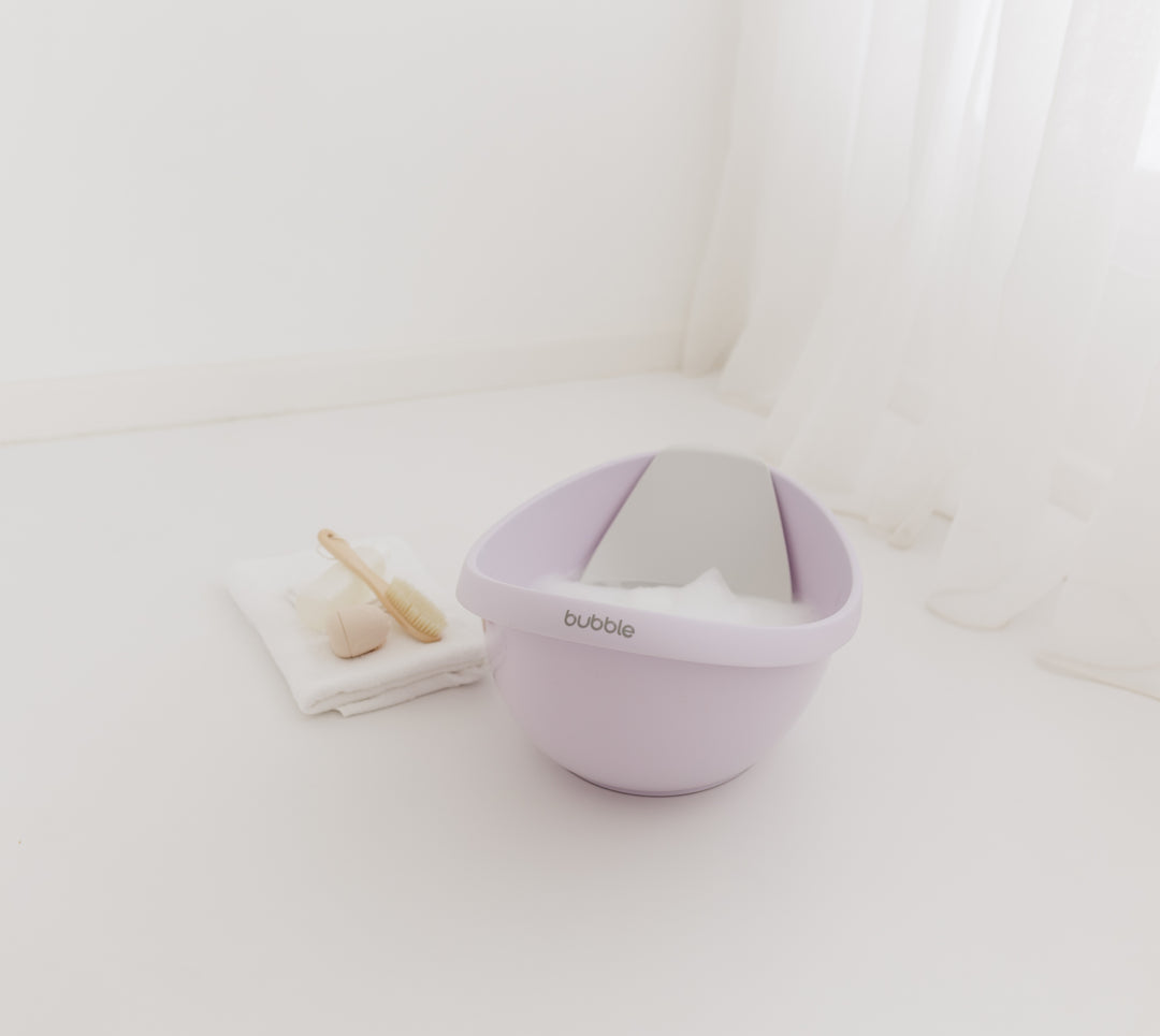 BUBBLE BABY BATH WITH BATH SEAT - Lilac