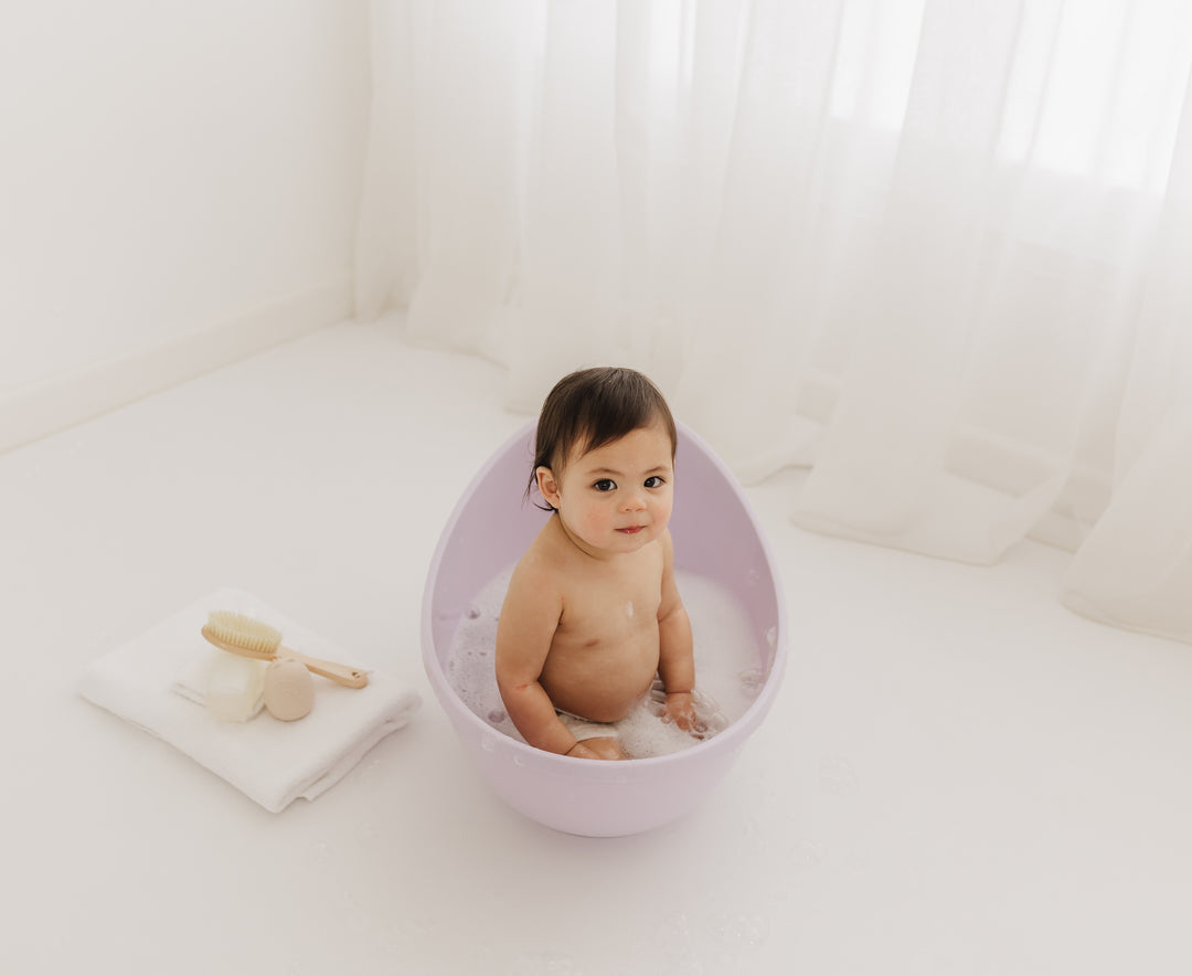 BUBBLE BABY BATH WITH BATH SEAT - Lilac