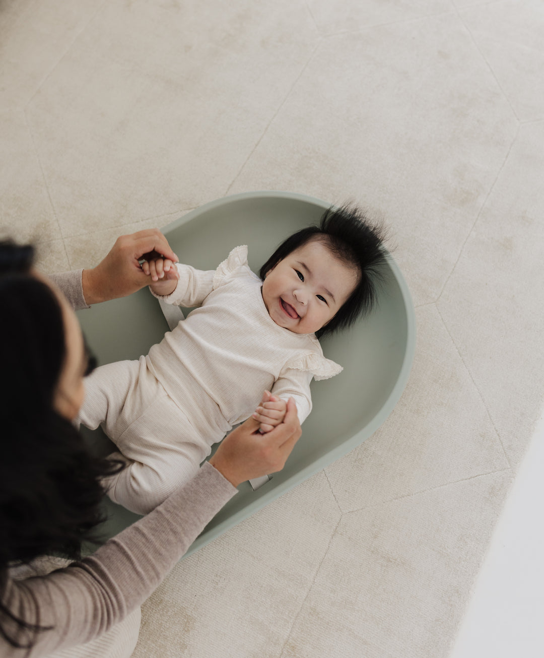 Bubble Cuddle Changing Mat - Sage