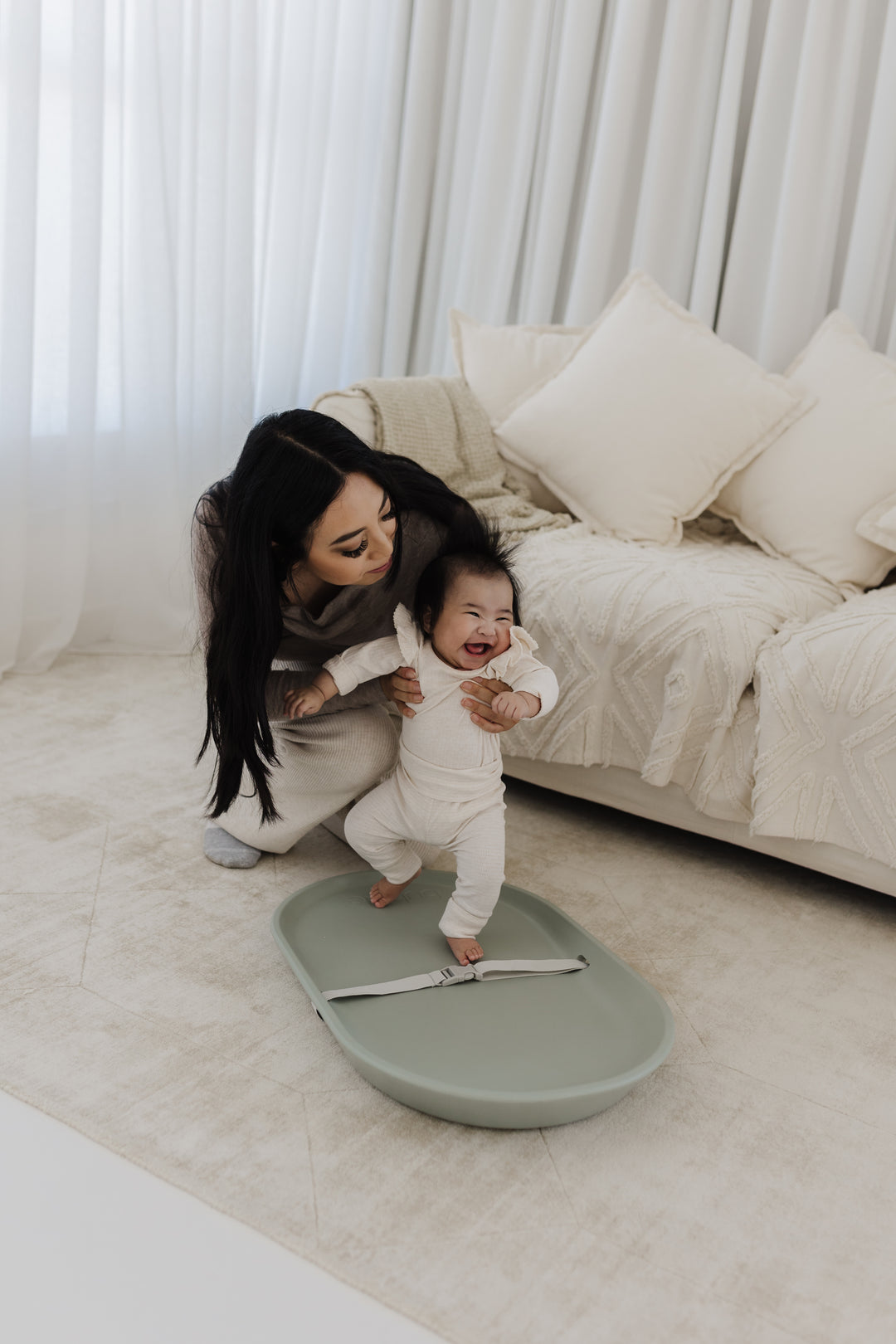 Bubble Cuddle Changing Mat - Sage