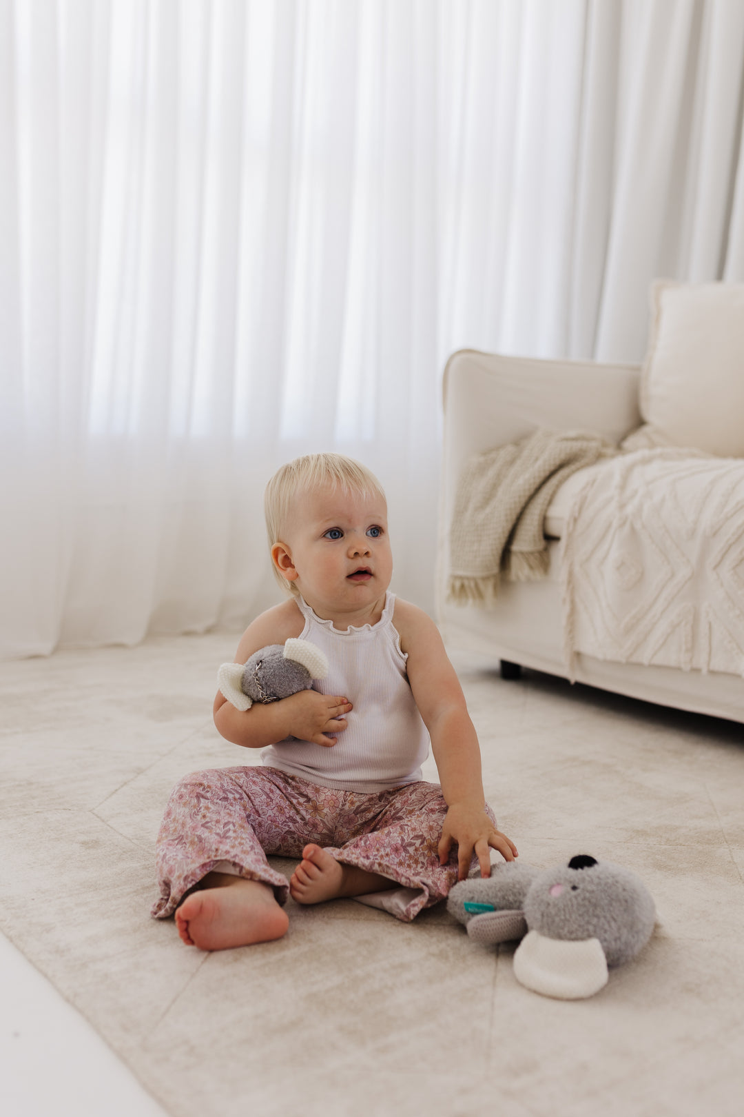 BUBBLE MINI CUDDLY KEYCHAIN - COCO THE KOALA