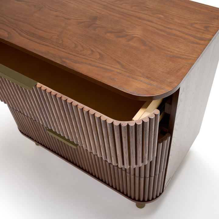 BabyRest Juno Chest 3 Drawer. Luxe Walnut
